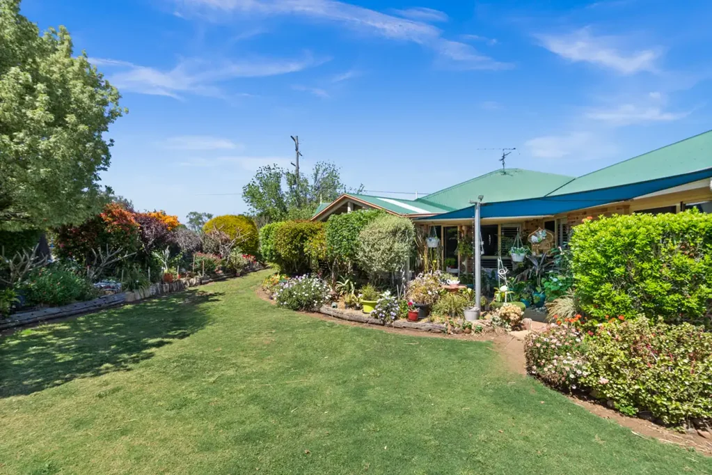 27 Pioneer Way, Pittsworth, QLD 4356