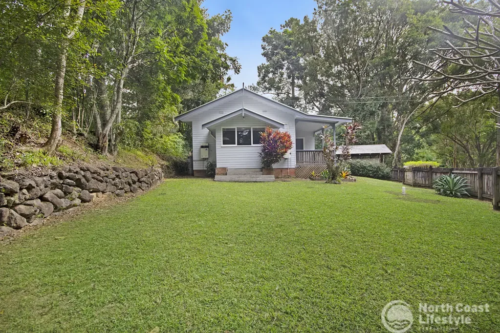 The Pocket 2 Bedroom Blessed with Character, Charm & Tranquility