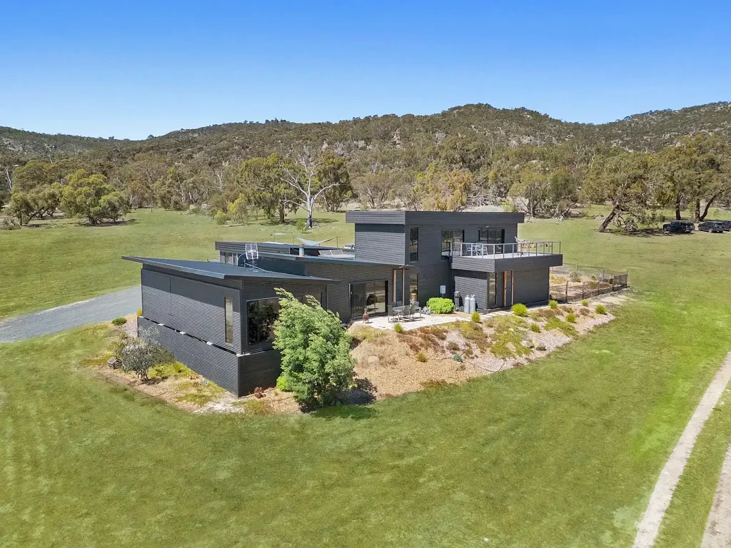 Black Range 4غرفة نوم Boulder Estate - A Luxurious Off-Grid Lifestyle with Unparalleled Views