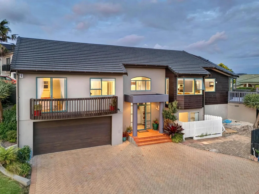 Sea views, space and flexible living