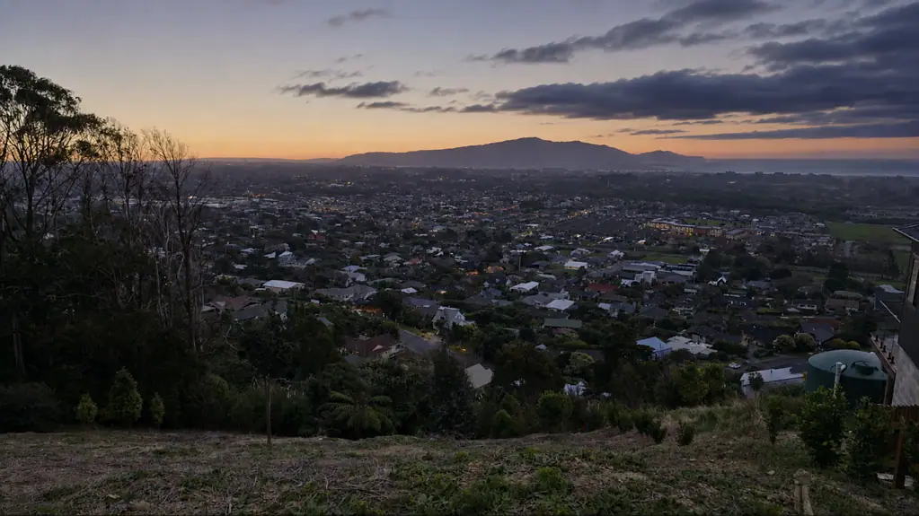 Waikanae Waikanae Living with a Beautiful Outlook