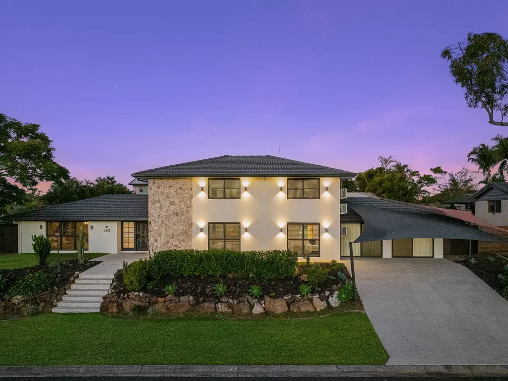 Westlake 5कमरा Beautifully Renovated Family Home with Exceptional Outdoor Living & Designer Touches