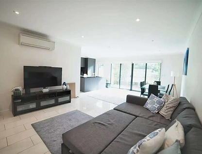 Unit 7/1 Ancora Crescent, Hope Island, QLD 4212, 3房, 2浴, Townhouse