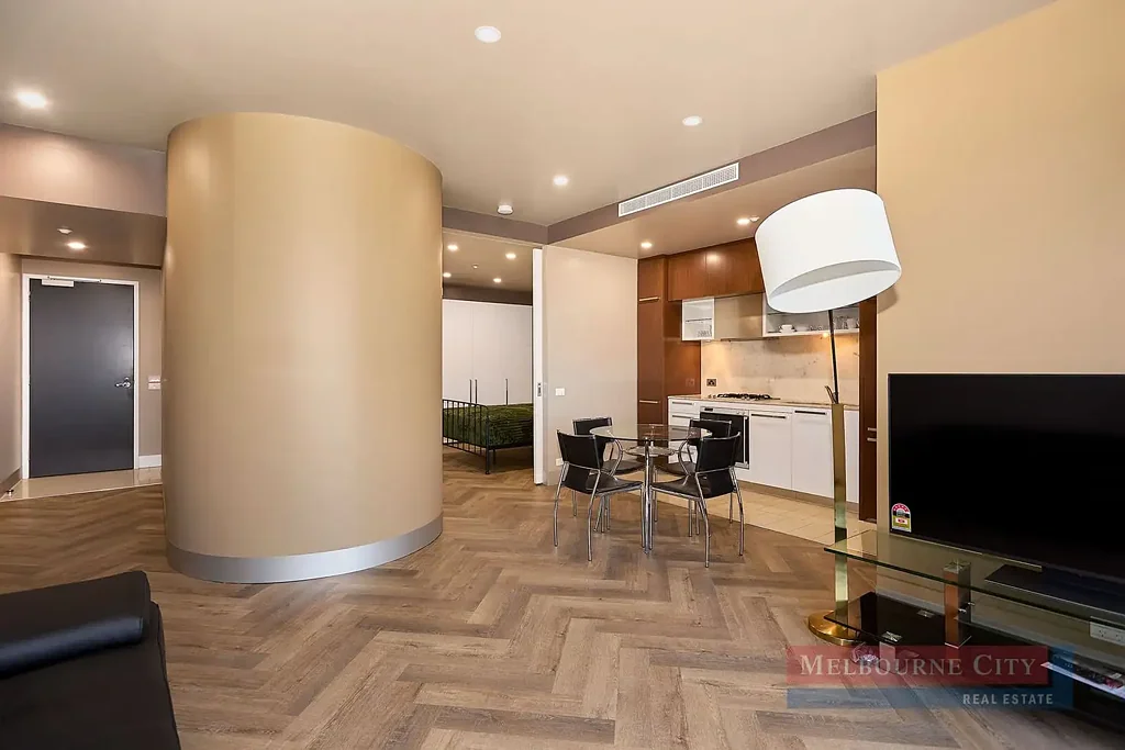 Refurbished FULLY FURNISHED Luxury Suite