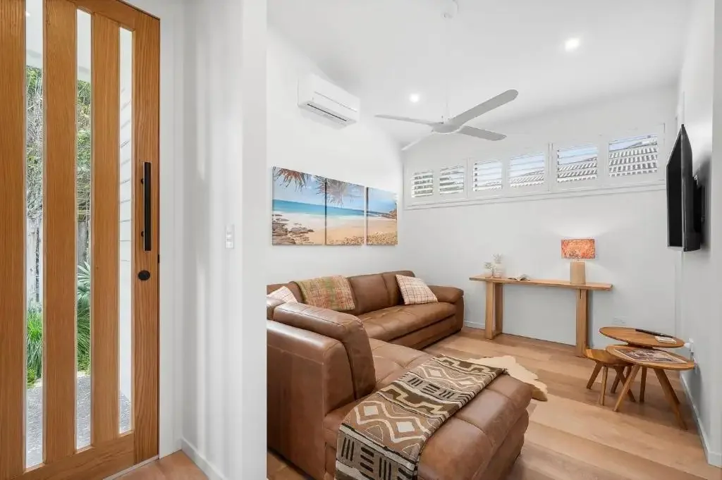 Furnished 1-Bedroom Villa – Walk to Coolum Beach!