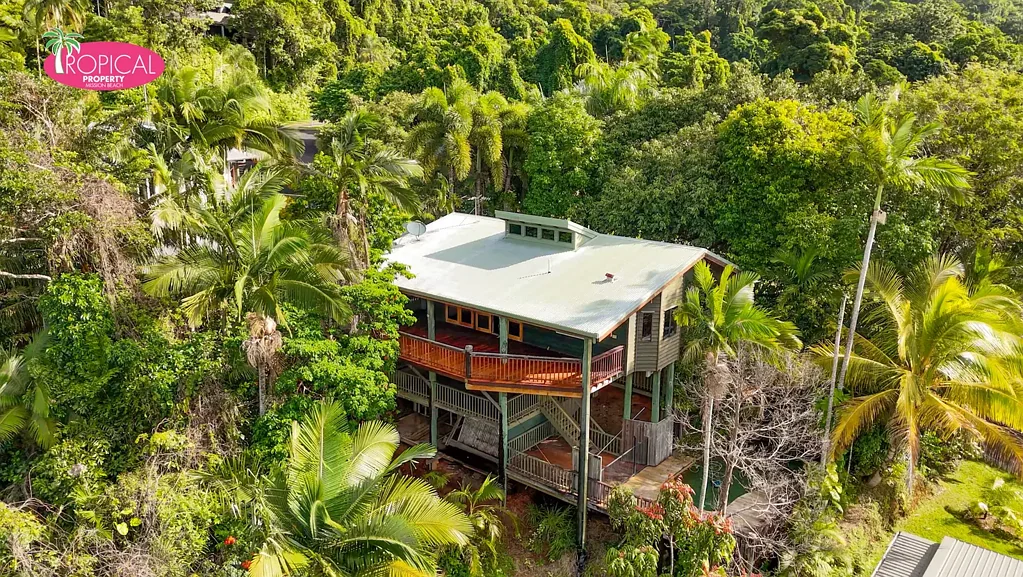 Bingil Bay 3غرفة نوم Endless Possibilities with Coral Sea Views in Quaint Bingil Bay !!!