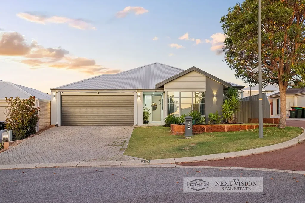 15 Apostles Corner, Wandi, WA 6167