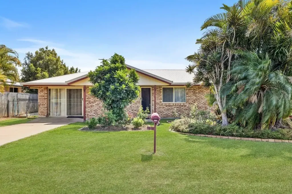 Comfortable Low-Set Brick Home