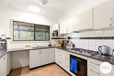 ਰਸੋਈ - 21 Howe Drive, Cable Beach, WA 6726