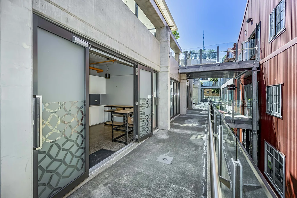 Auckland Central Occupy or Invest - Victoria Quarter office