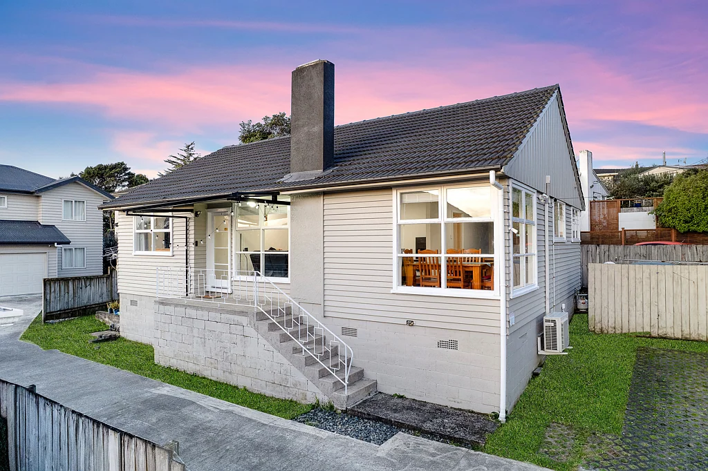 8 Winifred Avenue, Bayview, North Shore City, Auckland