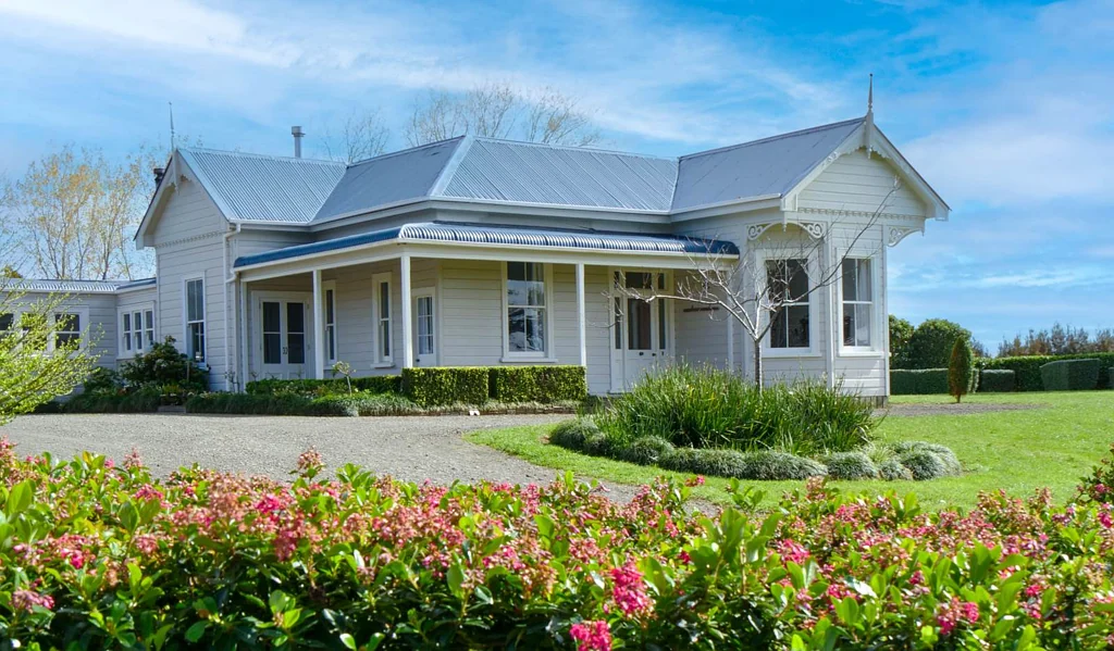 Helensville 4chambre Escape to Your Equestrian Oasis: A Rural Lifestyle