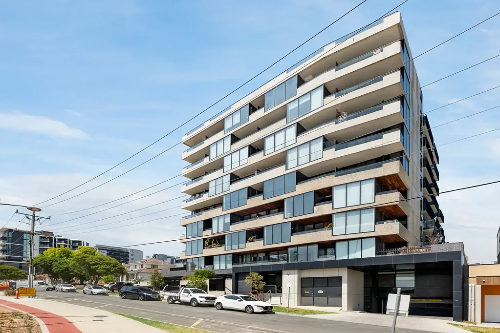 Box Hill 2Moenga Parkland vista in a dynamic lifestyle precinct