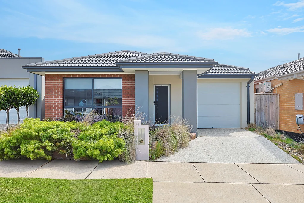 41 Orland Circuit, Charlemont, VIC 3217