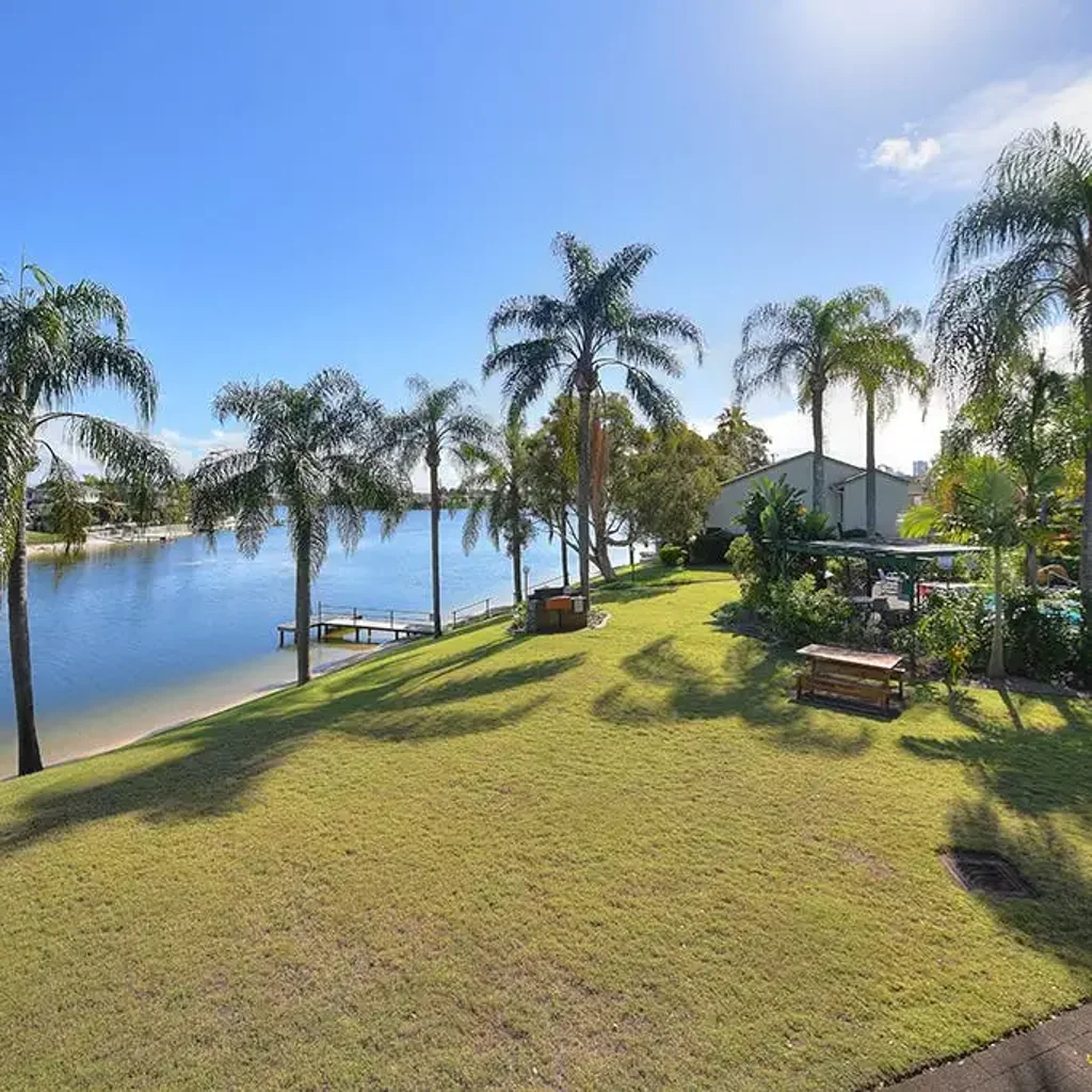 Convenient Mermaid Waters Living with Space, Comfort and a Carport