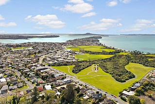 105 Macleans Road, Bucklands Beach, Manukau City