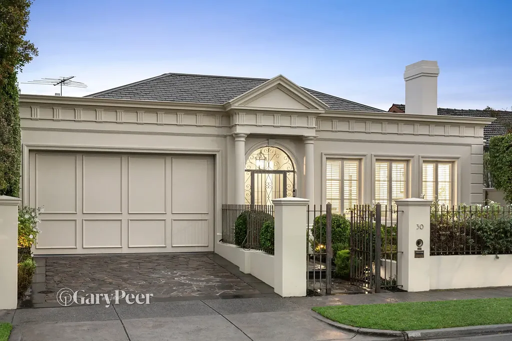 30 Leaburn Avenue, Caulfield North, VIC 3161