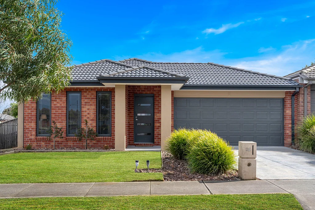 25 Ambrosia Way, Beveridge, VIC 3753
