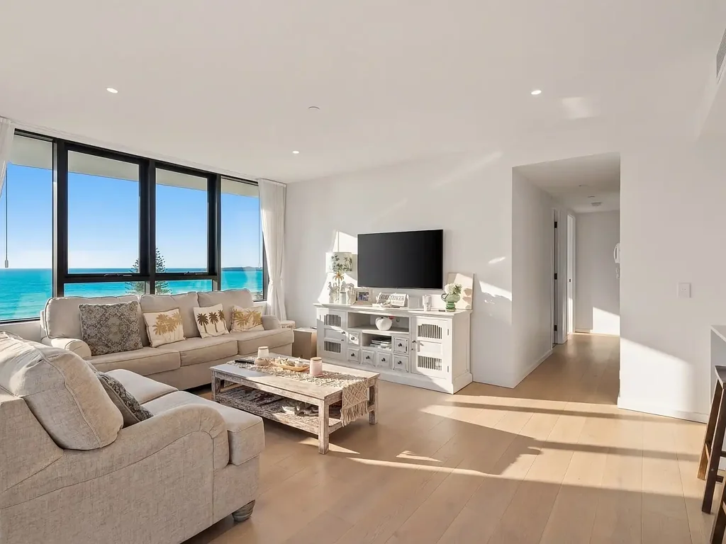 Palm Beach 3غرفة نوم SELLER SAYS MUST SELL OFFERS OVER $1,700,000