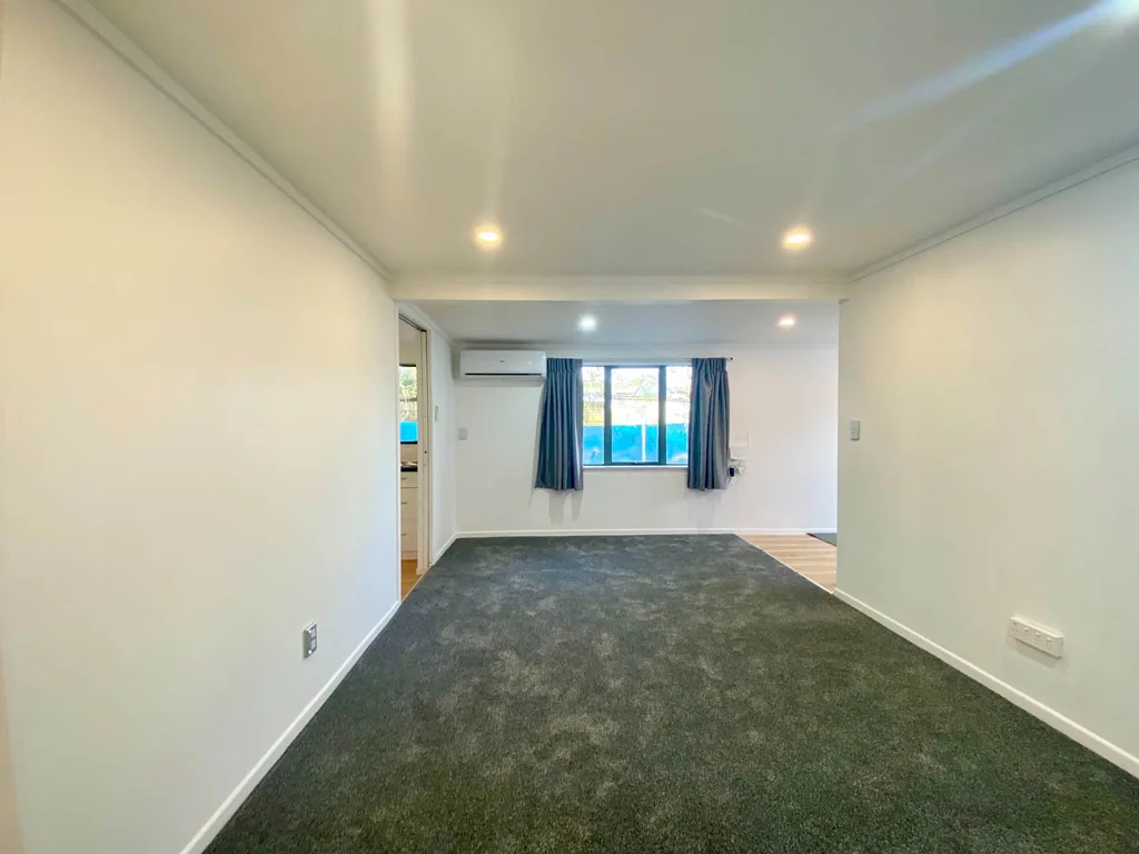 Renovated in Avondale!