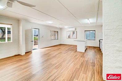 8 Franks Road, Regency Downs, QLD 4341, 2 Bedrooms, 1 Bathrooms, House