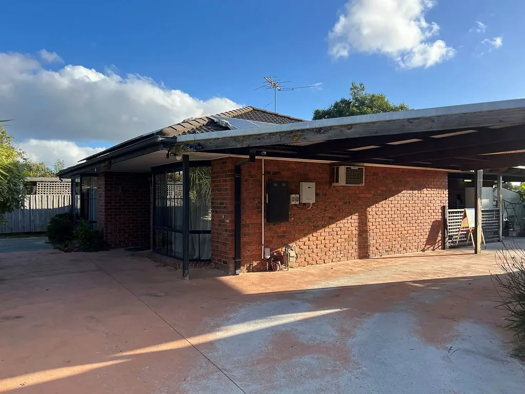 Quiet and convenient location!!