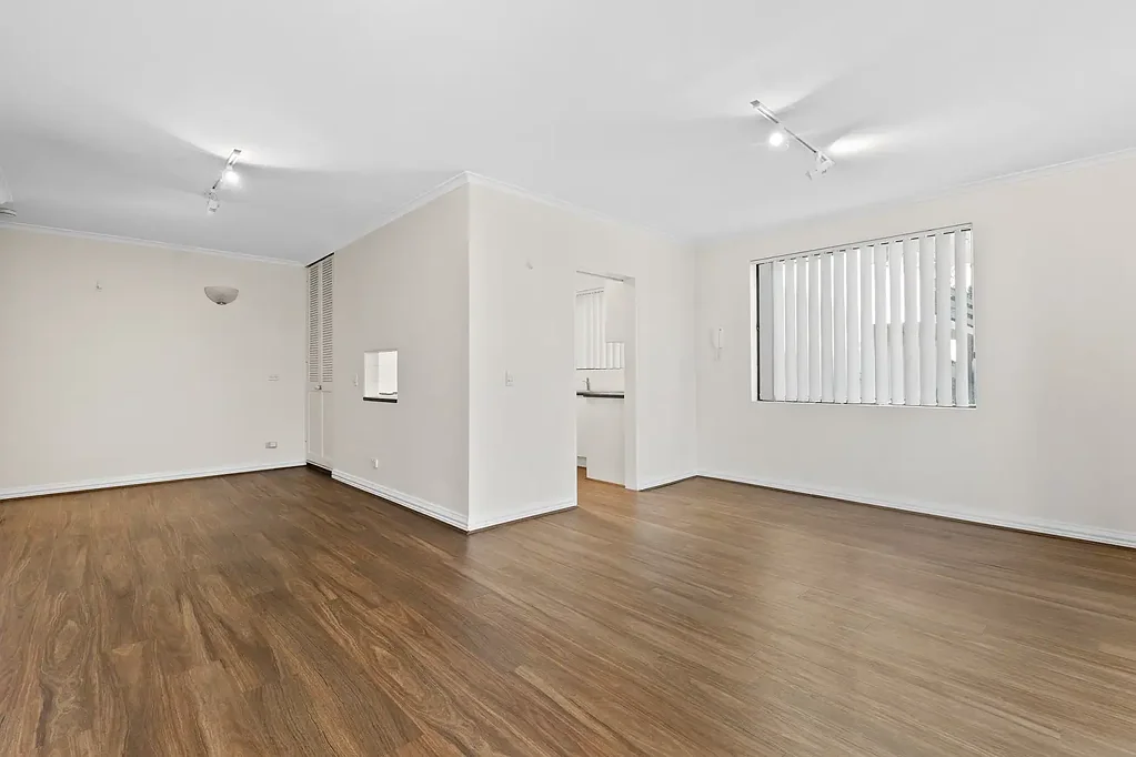 Spacious two bedroom peaceful and private apartment