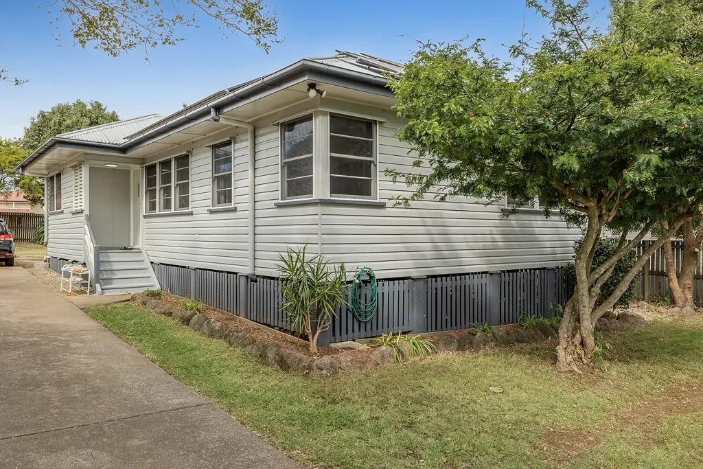 12 Dwyer Street, Harlaxton, QLD 4350