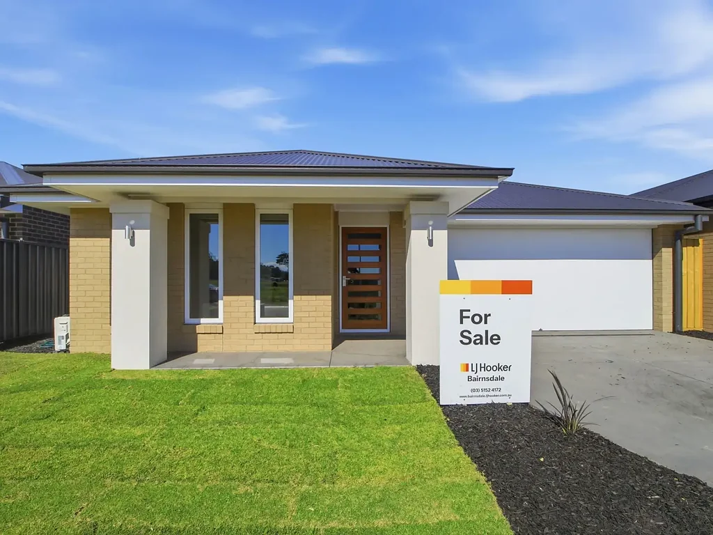 East Bairnsdale 4Kwarto BRAND NEW METRICON, LUXURY LIVING WITH PREMIUM UPGRADES