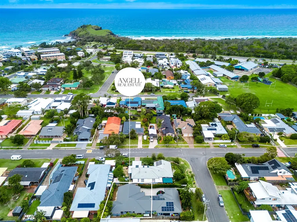 1/3 Poinciana Avenue, Bogangar, NSW 2488