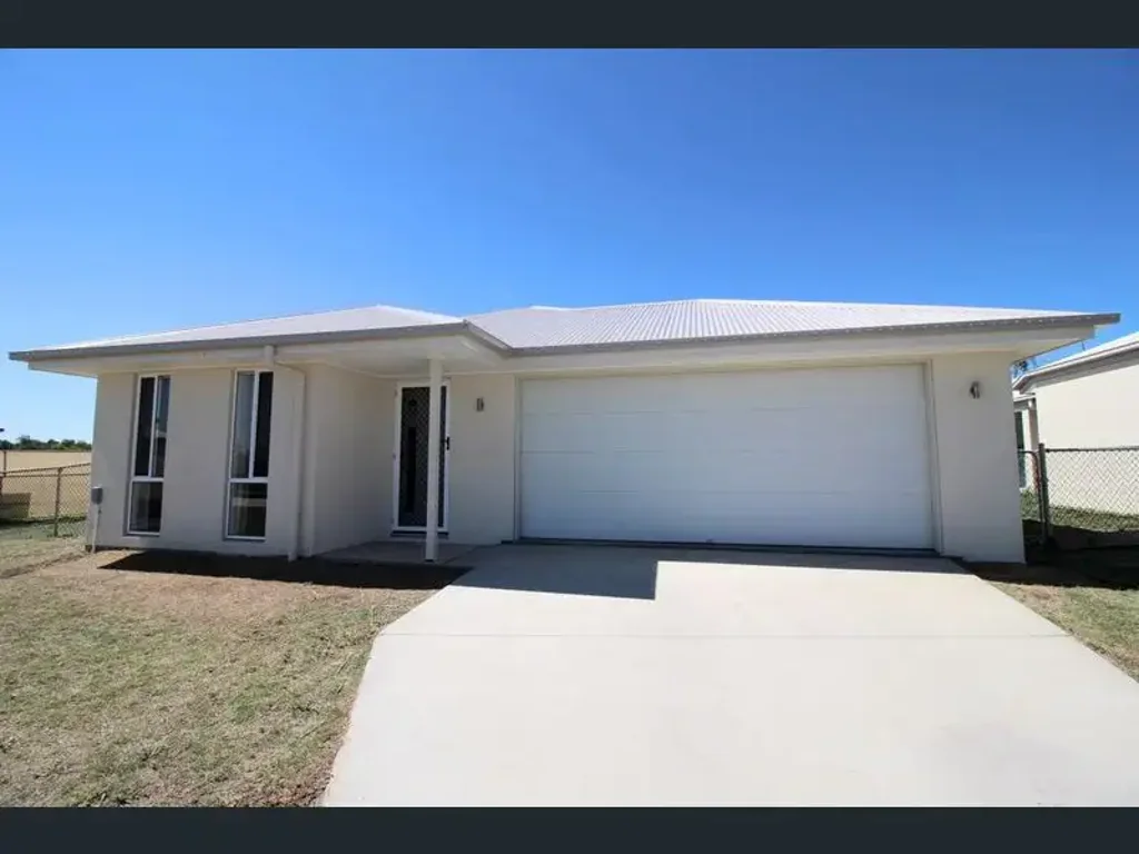 Central Capella - four bedroom property
