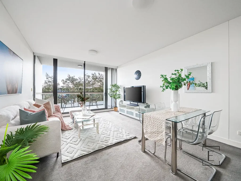 Rosebery 2 Bedroom Ideal Entry Point In The Heart Of Sydney