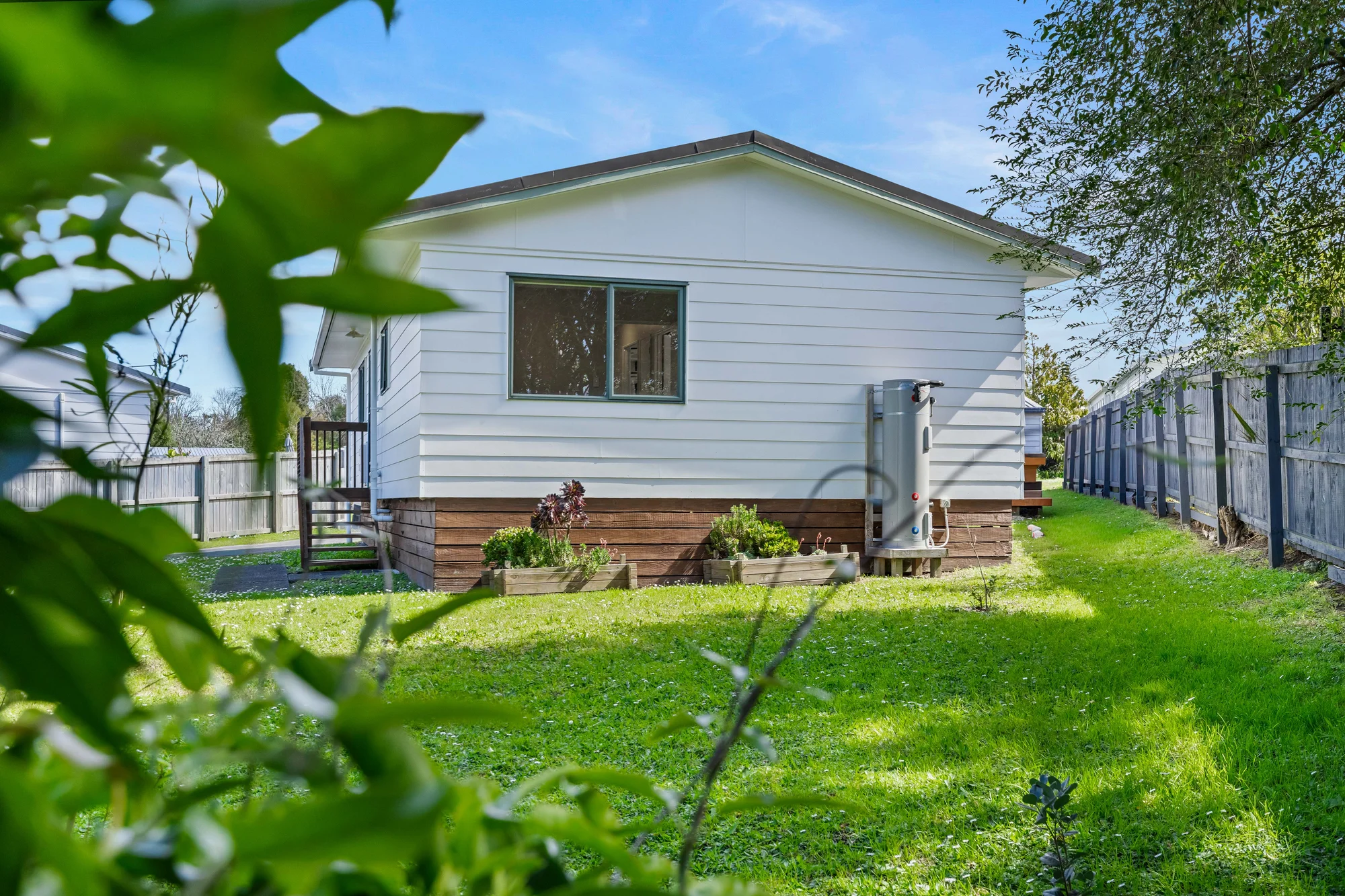 Ranui 3कमरा Peaceful living on a generous piece of Ranui