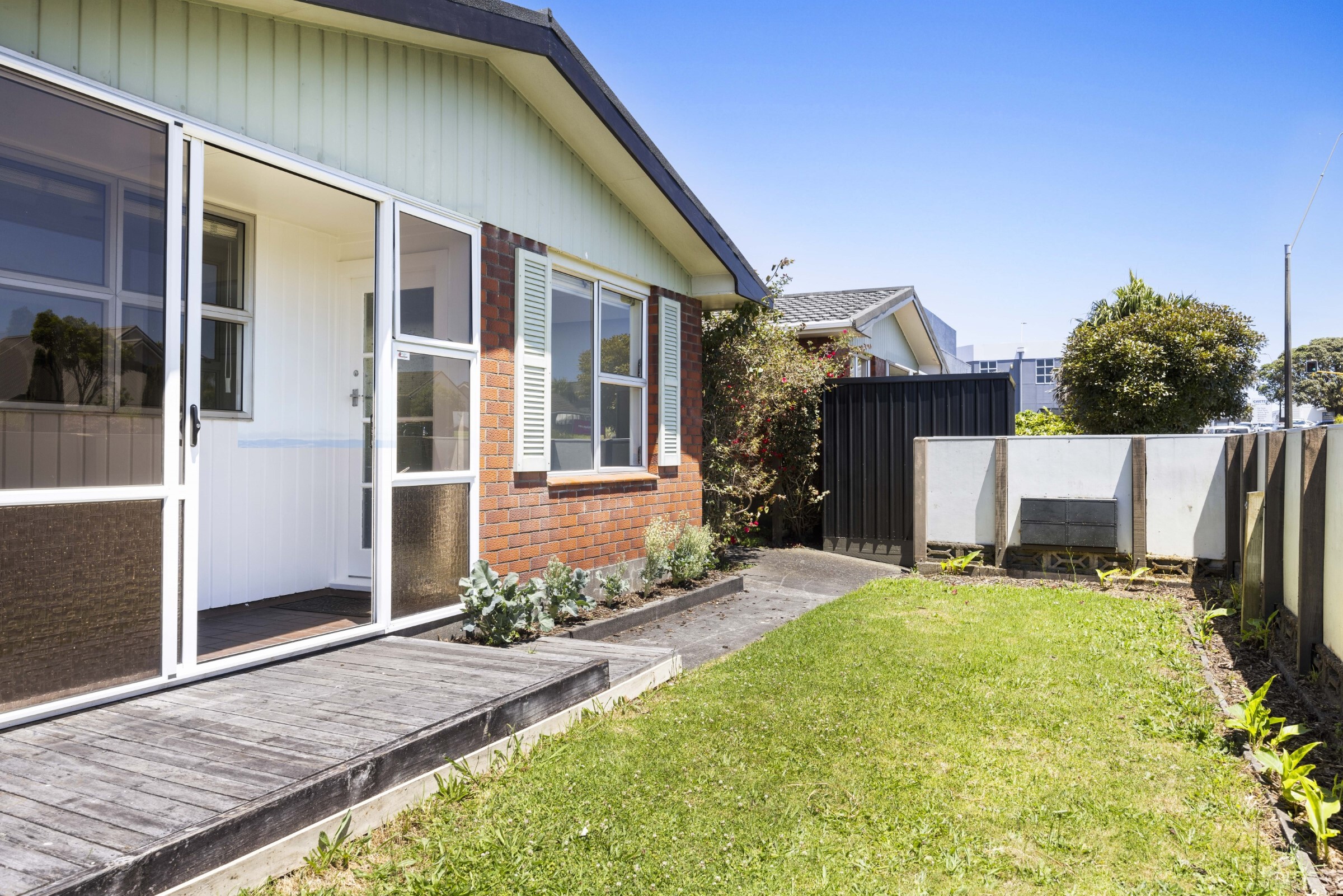 364 Devon Saint East, Strandon, New Plymouth, 2房, 1浴, Unit