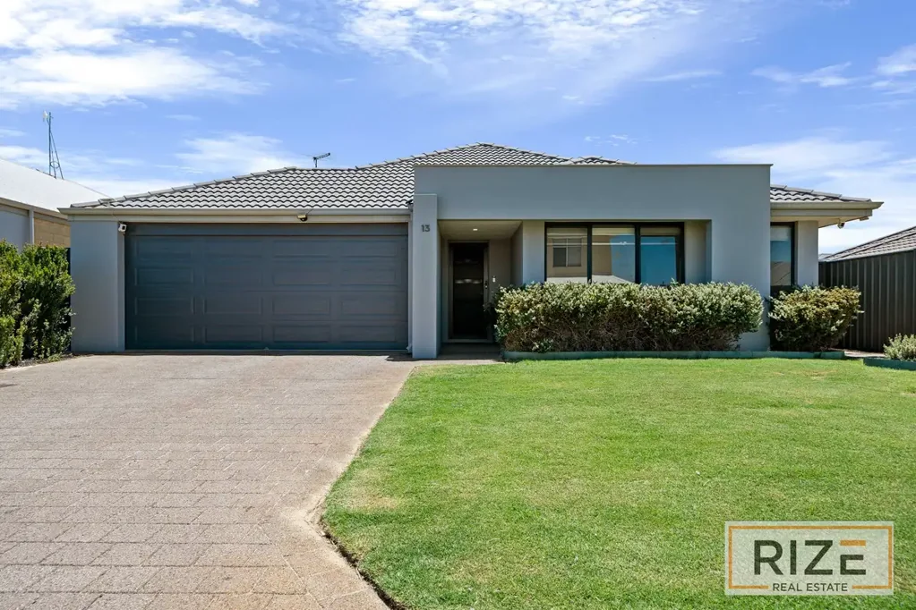 13 Farnese Way, Banksia Grove, WA 6031