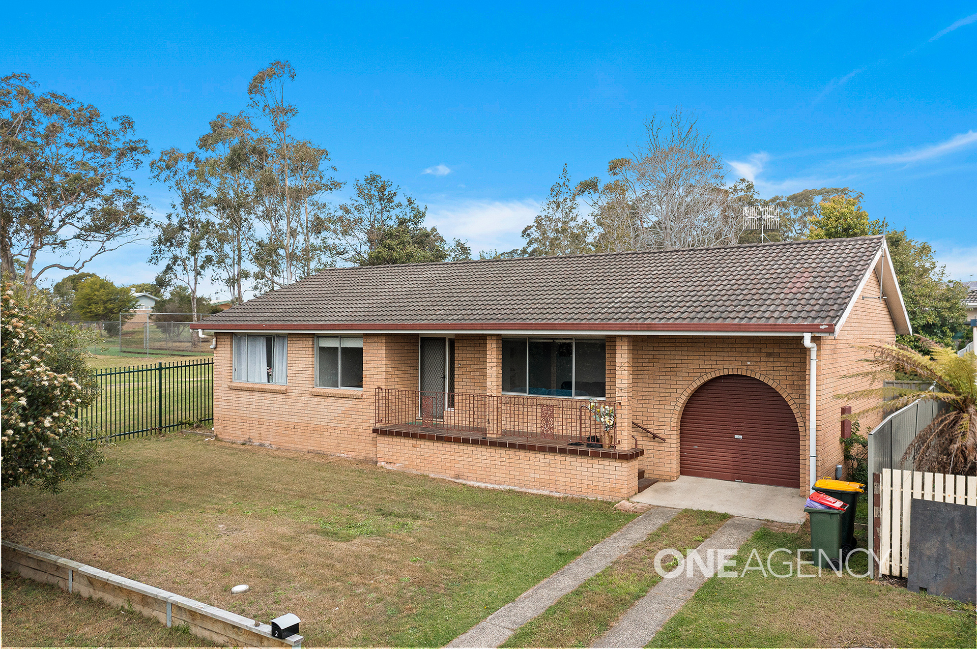 2 CASTLE GLEN, NORTH NOWRA NSW 2541, 0 غرف, 0 حمامات, House