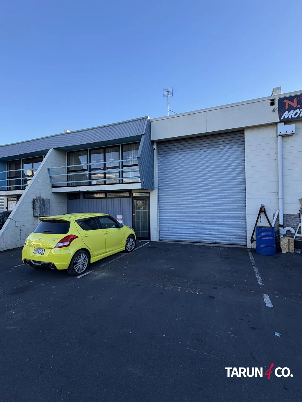 Otahuhu  168 Sqm Warehouse +4 car parks - Otahuhu