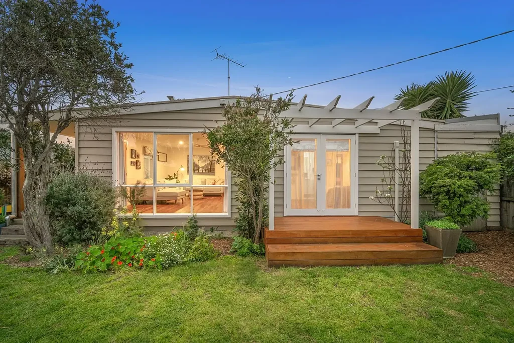 Ocean Grove 3ਬੈੱਡਰੂਮ Beautiful Beachside Home, 500m to the Surf