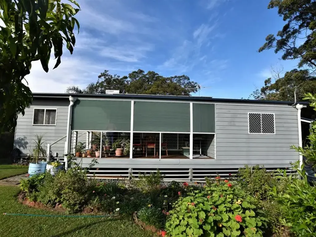 8 Gunsynd Street, Russell Island, QLD 4184