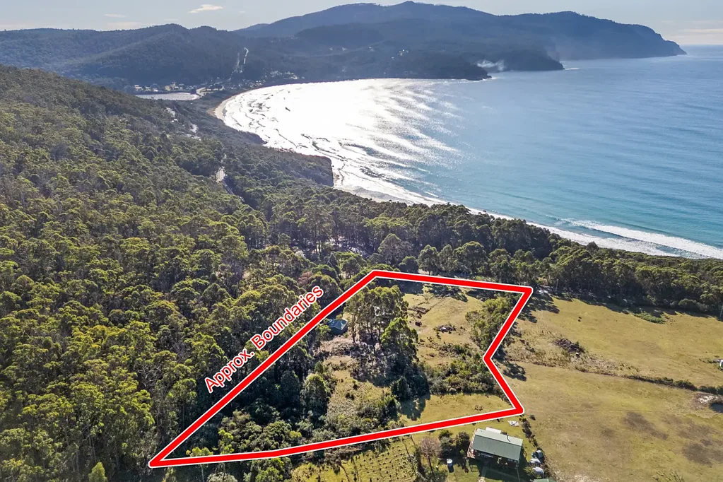 Eaglehawk Neck 3غرفة نوم 1st available Showing will be this Saturday at 2.30pm Open Home
- Private Coastal Acreage – Space, Serenity & Lifestyle! Ready for renovation