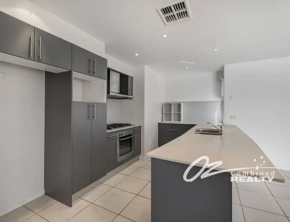 2/80 Currambene Street, Huskisson, NSW 2540, 3 ห้องนอน, 3 ห้องน้ำ, Townhouse