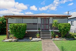 13 Grey Street, Walterhall