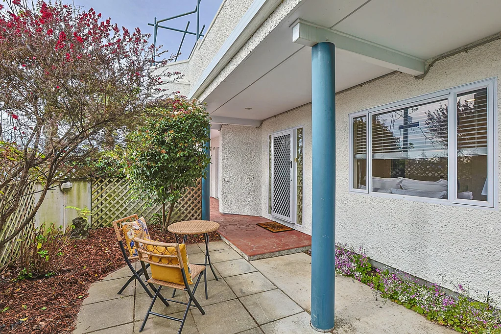 Ahuriri 3 Bedroom Coast, cafés, city — close by, smart buy