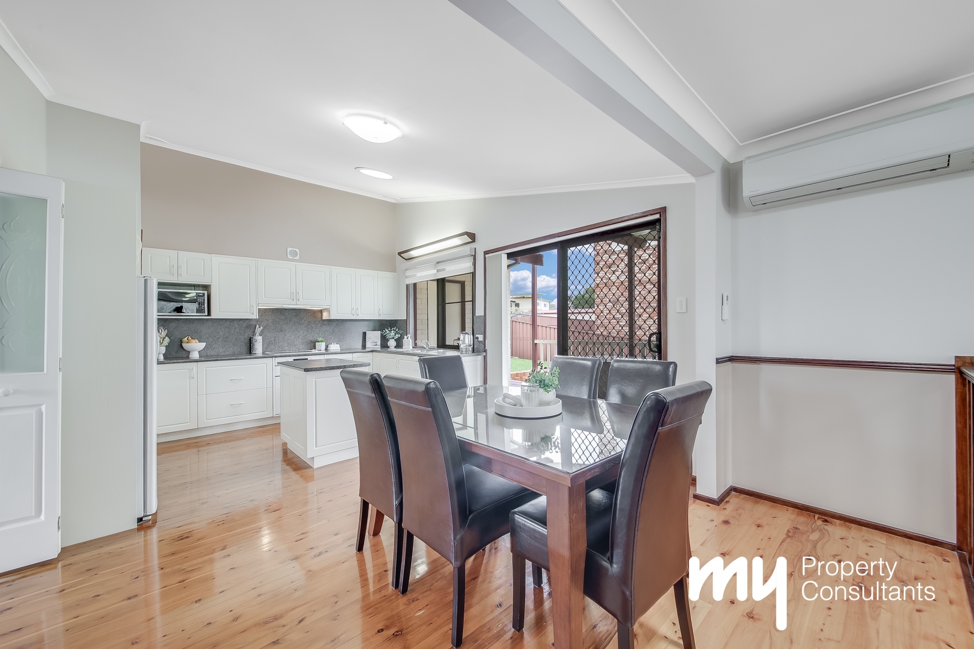 1 BRADFIELD ST, LEUMEAH NSW 2560, 0 phòng ngủ, 0 phòng tắm, House