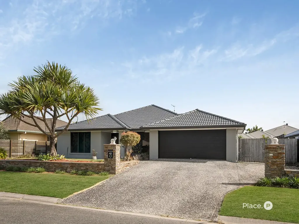 Narangba 5Kwarto Family Living + Pool + Shed + Serious Solar