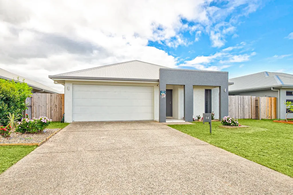 STYLE, SPACE & ELEGANCE! PERFECTLY POSITIONED & PRESENTED HOME- FAMILY ENTERTAINER!