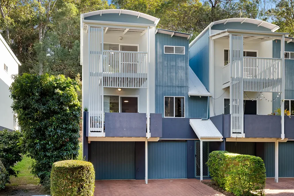 Seven Hills 3 Bedroom UNDER CONTRACT