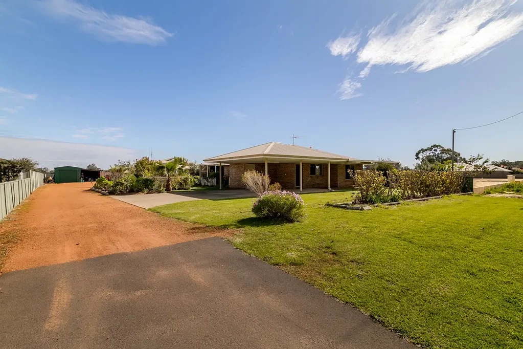 Dardanup 3ਬੈੱਡਰੂਮ Comfort, Convenience & Country Charm in the Heart of Dardanup