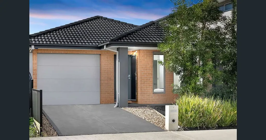 Modern Family Living in the Heart of Wollert