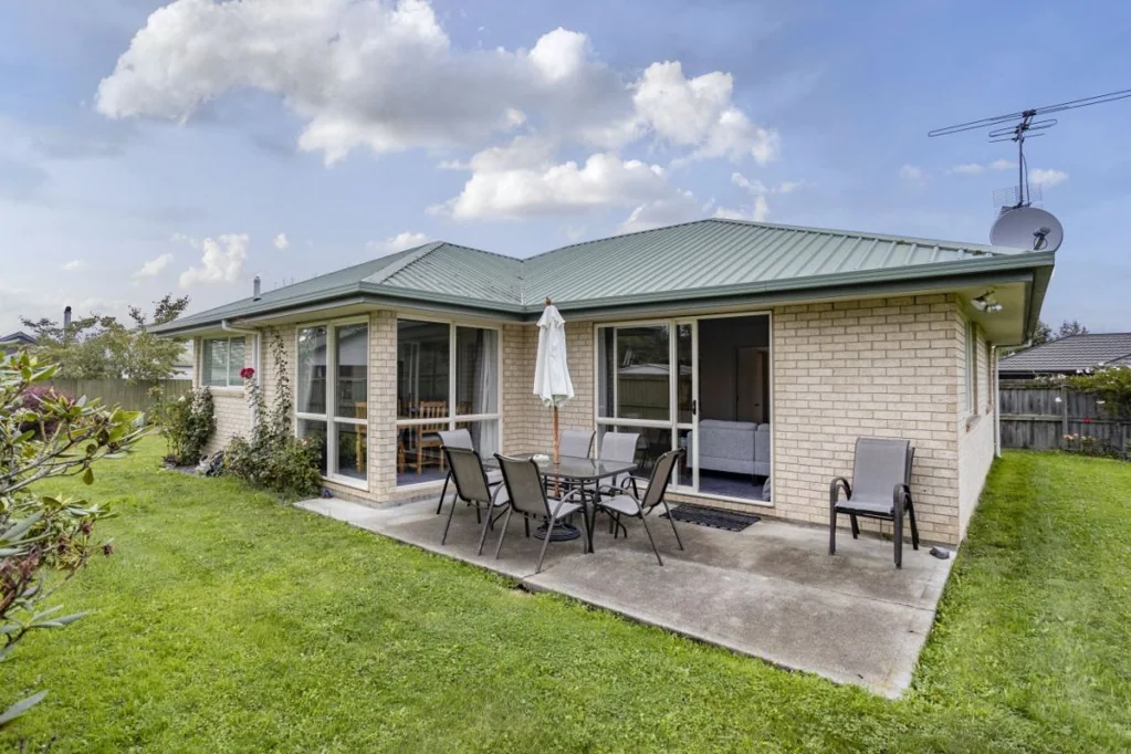 Rangiora 3બેડરૂમ First Home Win – Space, Sun & Privacy
